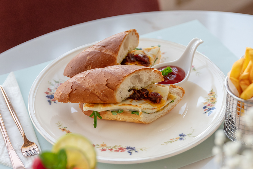 Halloumi Sandwich